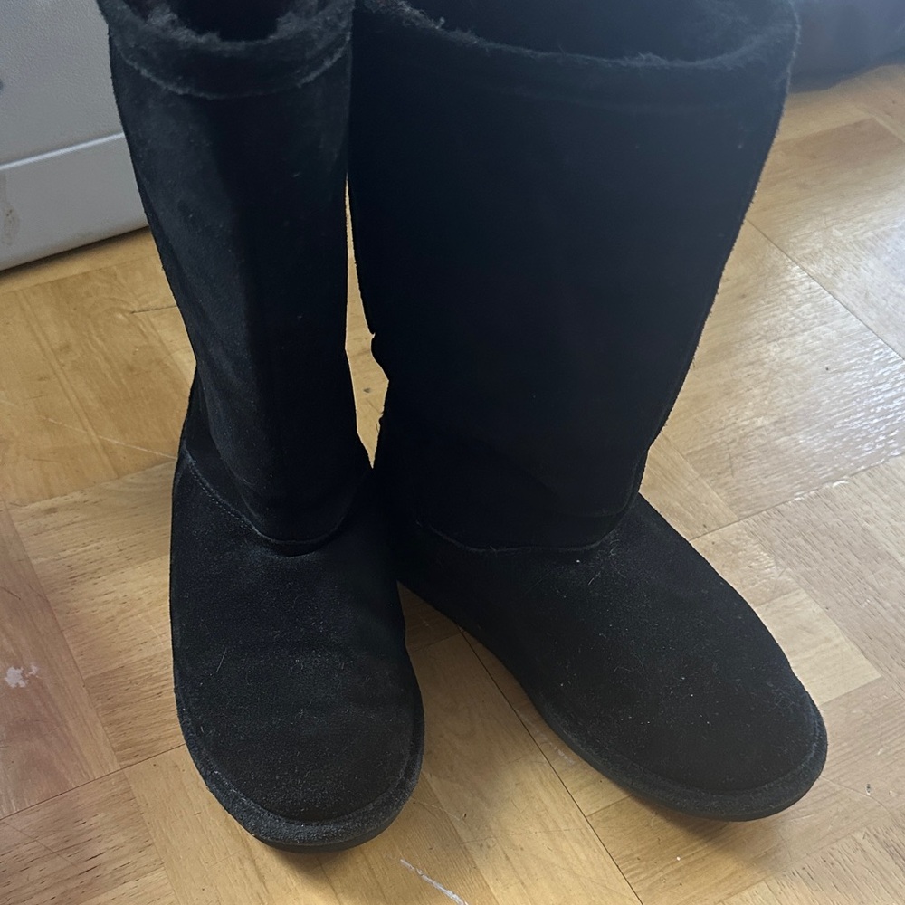 BearPaw Girls Black Suede Boots